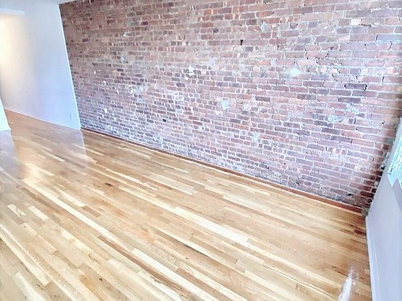4th image of 506 Amsterdam Ave #3C