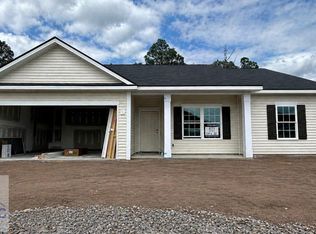 246 Juniper Dr, Hinesville, GA 31313