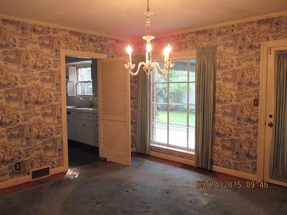 5th image of 2630 Kensington Way