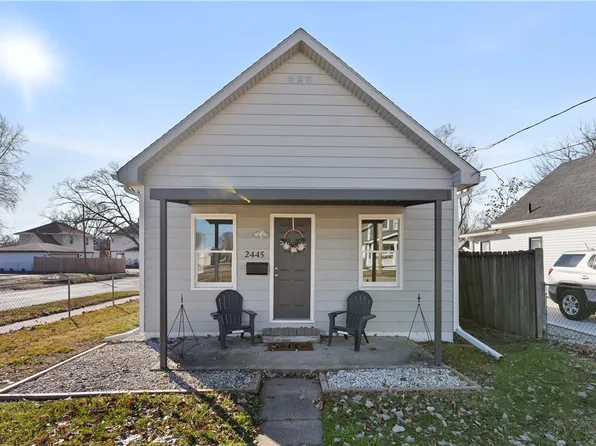2445 Lyon St, Des Moines, IA 50317