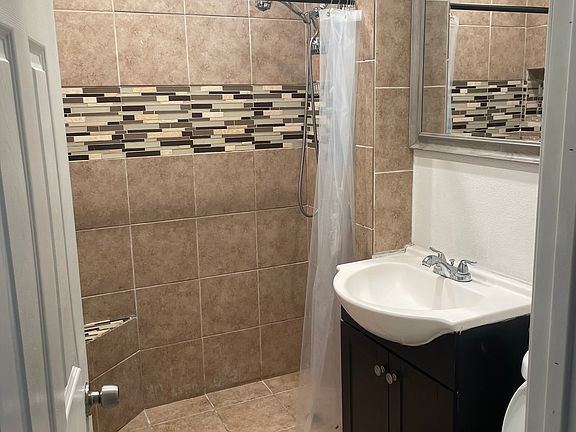 3rd image of 8316 Jamacha Rd