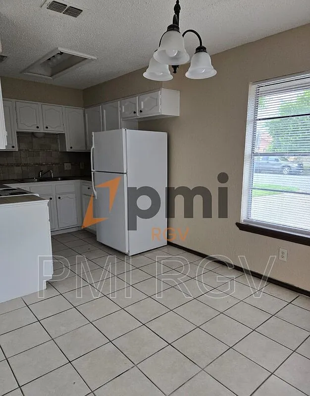 2 bed, 2.0 bath, $775 — Photo 3