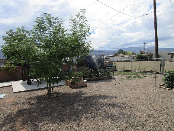 5th image of 500 Indian Wells Rd