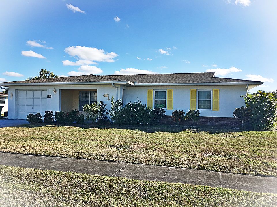 1st image of 128 SE Selva Ct