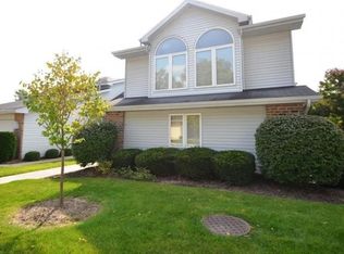 4208 Octagon Sq, Fort Wayne, IN 46804