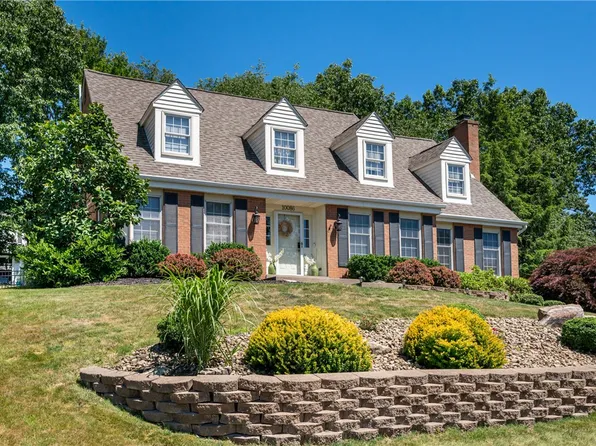 10086 Oakridge Dr, Wexford, PA 15090