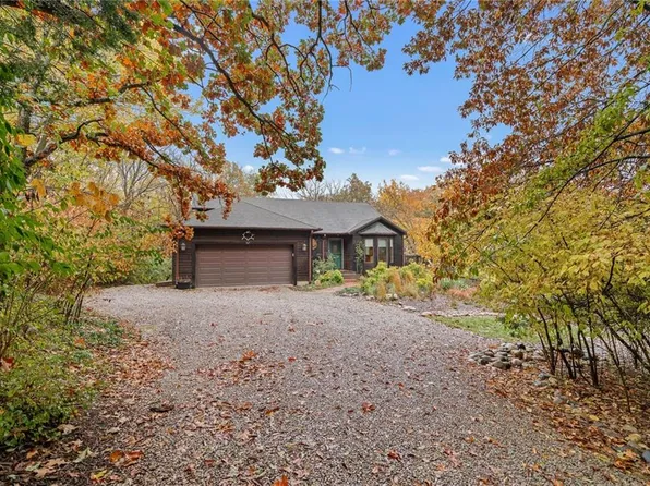 17055 Metcalf Pl, Overland Park, KS 66085
