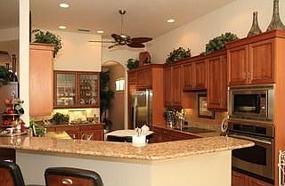 5th image of 821 Villa Florenza Dr