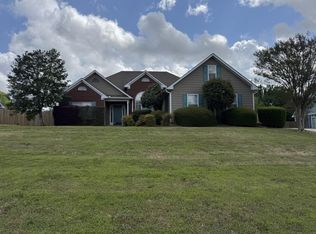 140 Grayview Ct, Grayson, GA 30017