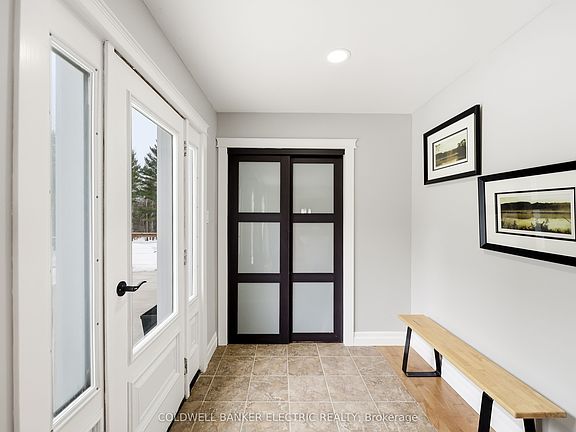 5th image of 5078 Oak Hills Rd