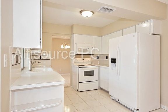 5th image of 5802 NW 81st Ave #0