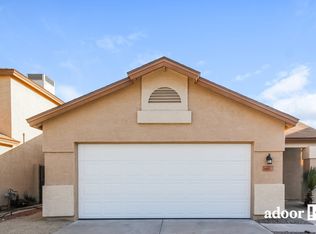 7411 W Sanna St, Peoria, AZ 85345