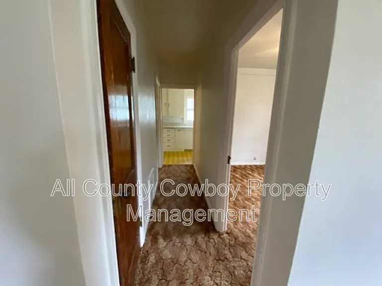 769 N 8th St #2 — Photo 4