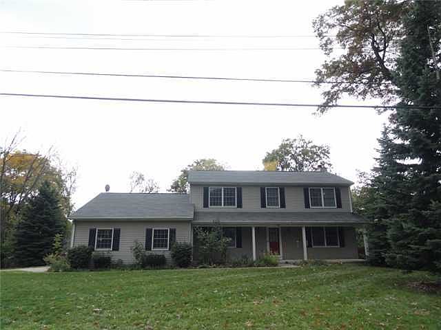 1st image of 307 E Loree Dr