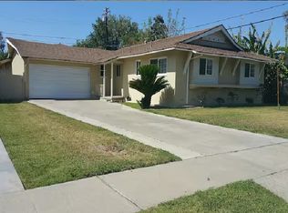 1580 W Chanticleer Rd, Anaheim, CA 92802