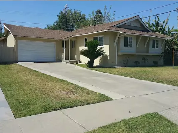 1580 W Chanticleer Rd, Anaheim, CA 92802
