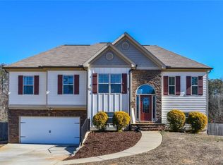 47 Little Creek Manor Ct, Dallas, GA 30157