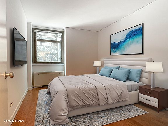 3rd image of 4 Park Ave APT 22O