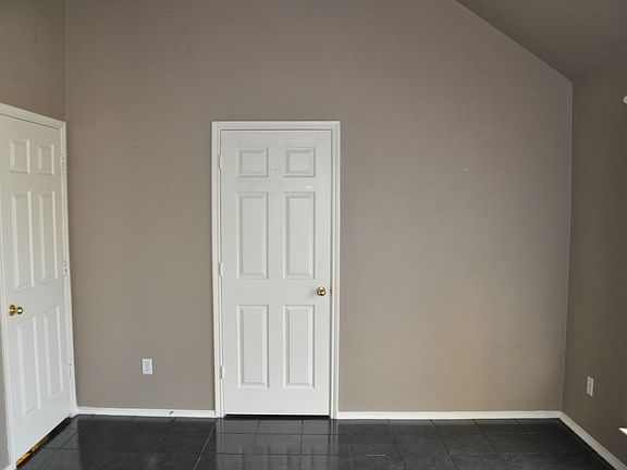 5th image of 3406 Francis Dr