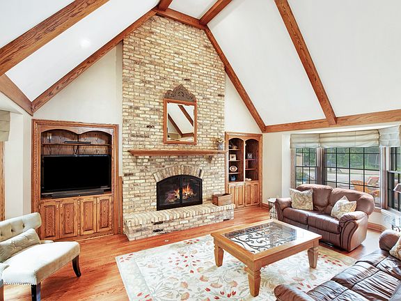 5th image of 8620 N Dean Cir