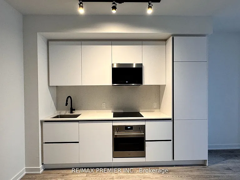 108 Peter St #1505 — Photo 3