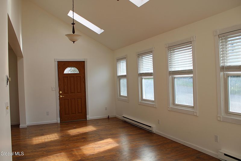 2nd image of 7 Wendell Street
