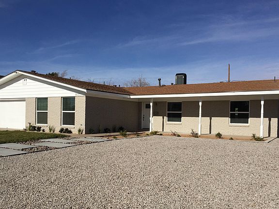 2nd image of 9537 Desert Hills Ln