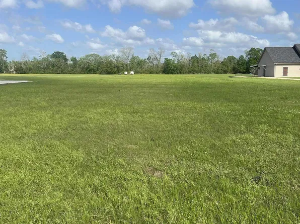 724 Braquet Rd, Carencro, LA 70520
