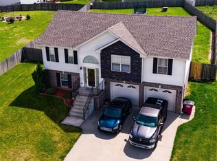 3431 Barkers Mill Rd, Clarksville, TN 37042