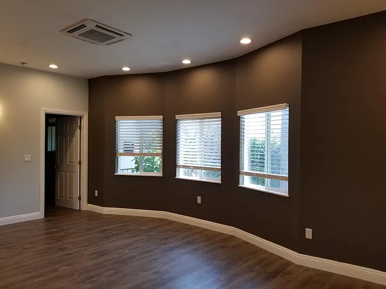 208 S Encinitas Ave — Photo 9