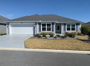 1350 Cowart Cir, Okahumpka, FL 34762