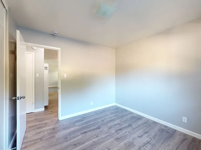 1400 Yuba Ave — Photo 35