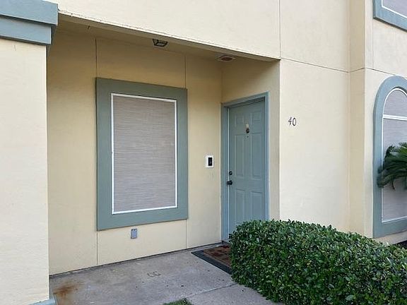3rd image of 1000 Ranchway Dr APT 40