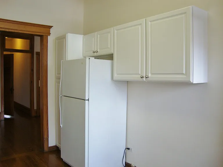 Dine-in Kitchen