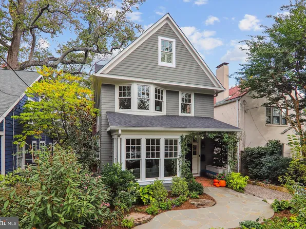 5707 33rd St NW, Washington, DC 20015