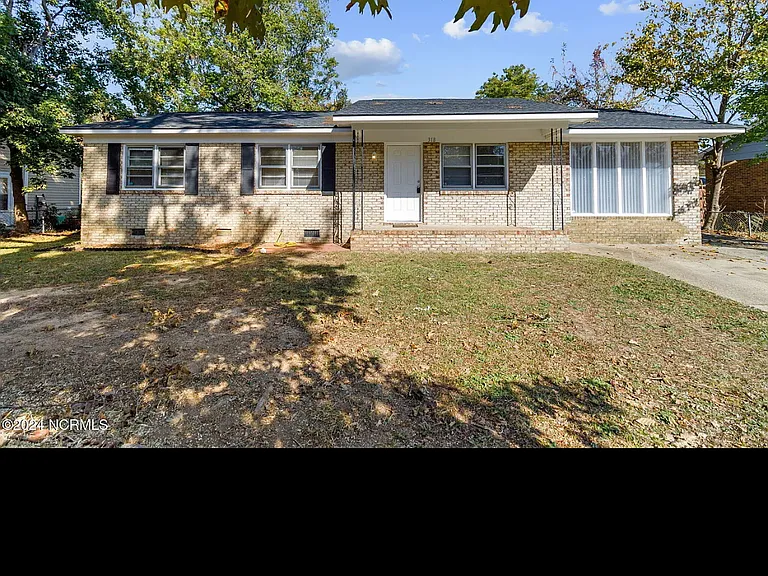 318 Bandera Dr — Photo 21