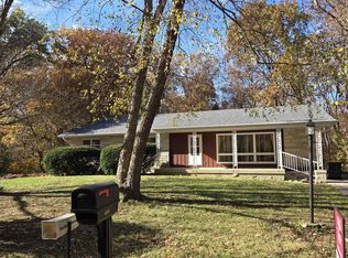 1605 E Woodland Dr, Bloomington, IN 47408