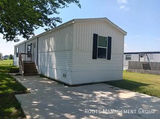 2 Locust St #2, Crestline, OH 44827