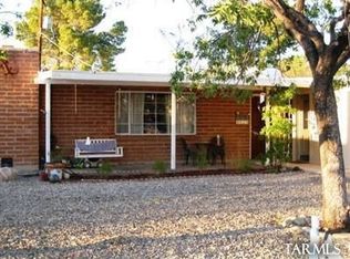 6925 E Calle Centuri, Tucson, AZ 85710