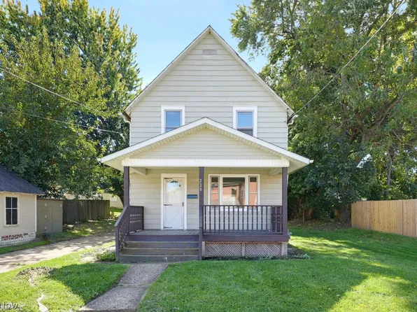 228 W Oxford St, Alliance, OH 44601