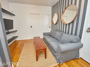 158 1st Ave APT 4, New York, NY 10009