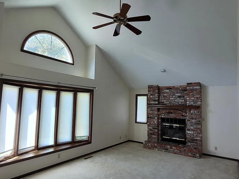 8110 Lowell Ave — Photo 6