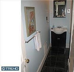 Full bath-remodeled