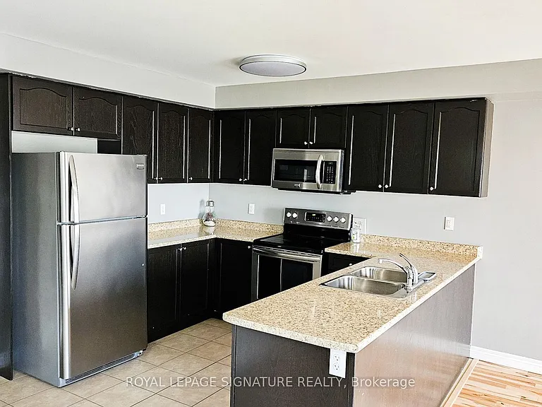 10 Keith Cres — Photo 9