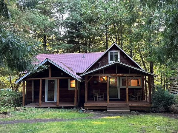 58715 Lumpy Lane E, Greenwater, WA 98022