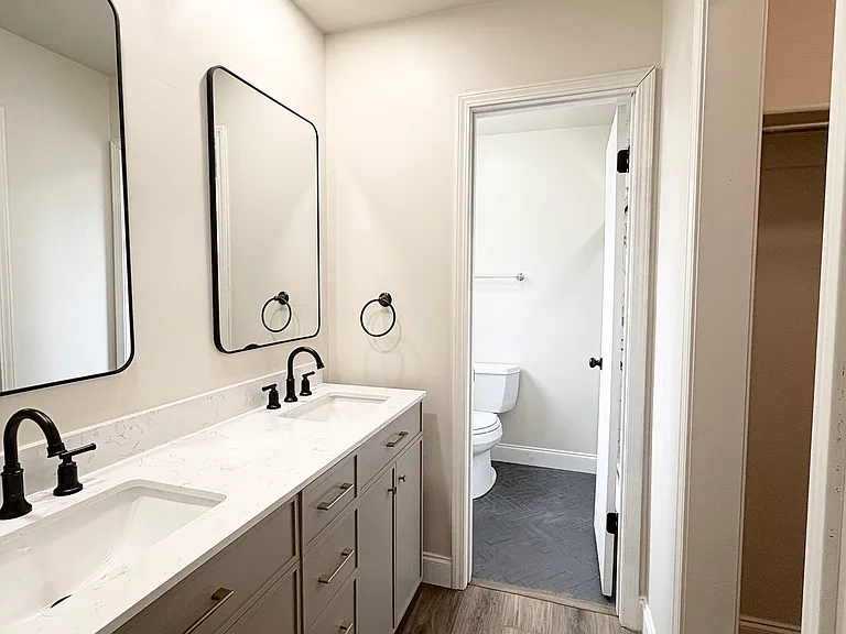 3803 E 82nd Pl S — Photo 20
