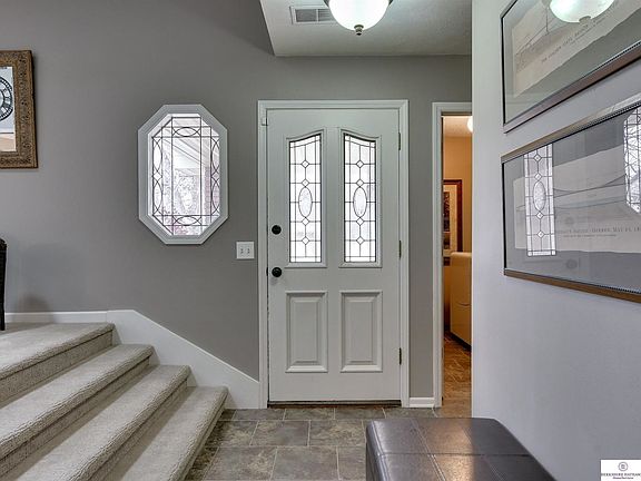 2nd image of 15623 Capitol Cir