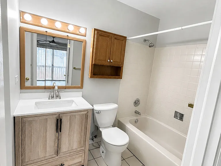56 Century Dr — Photo 16