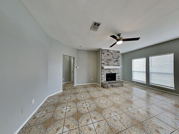 2nd image of 832 Serenity Dr