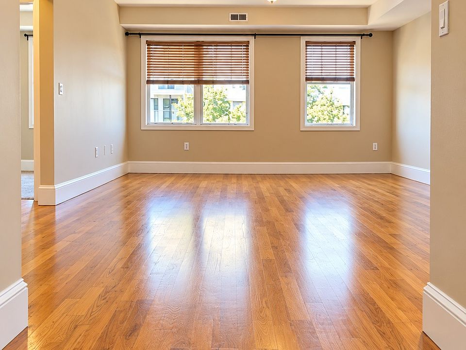 1st image of 13-23 River Rd #204